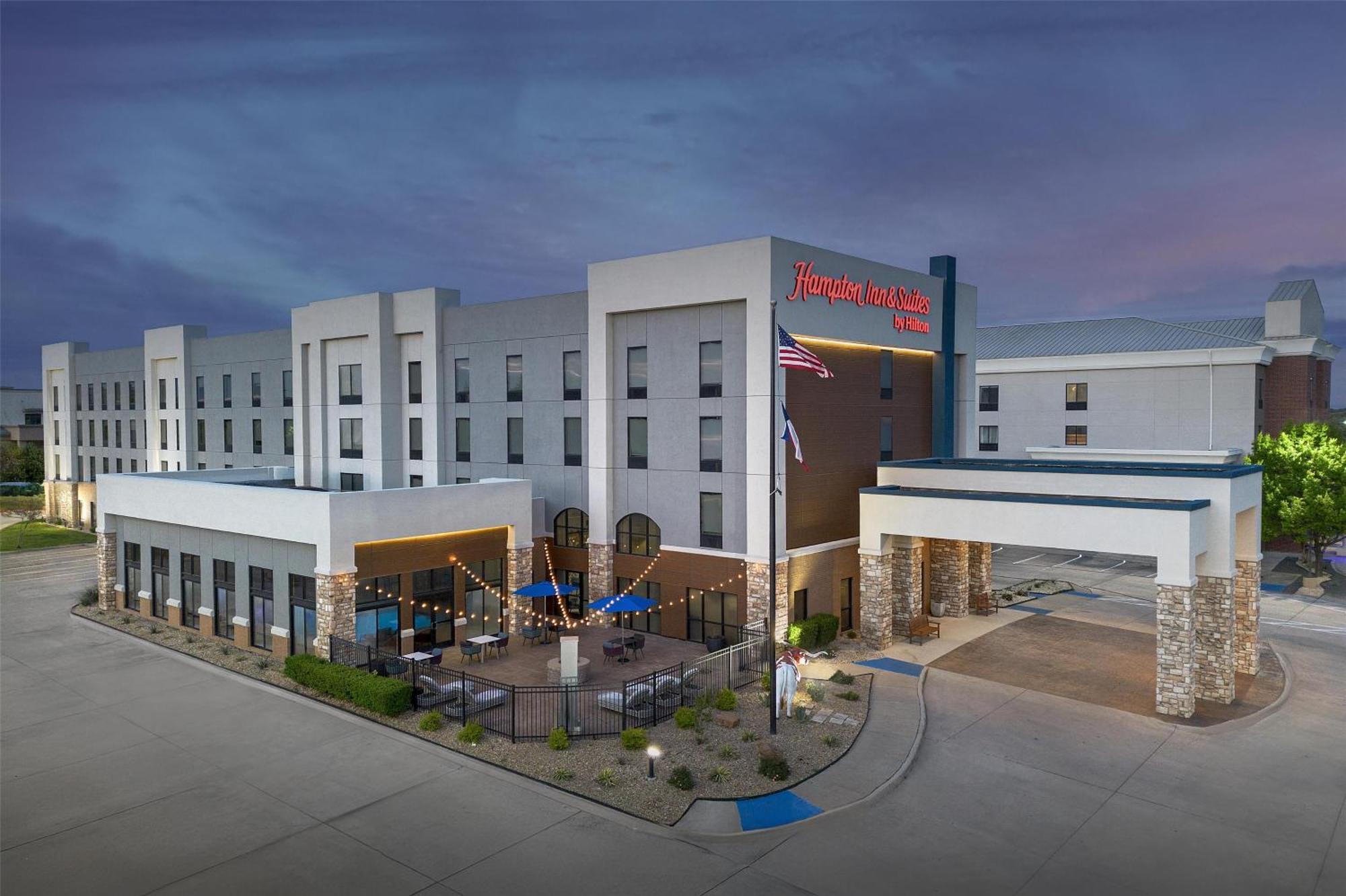 Hampton Inn & Suites Dallas-Dfw Airport Hurst Dış mekan fotoğraf